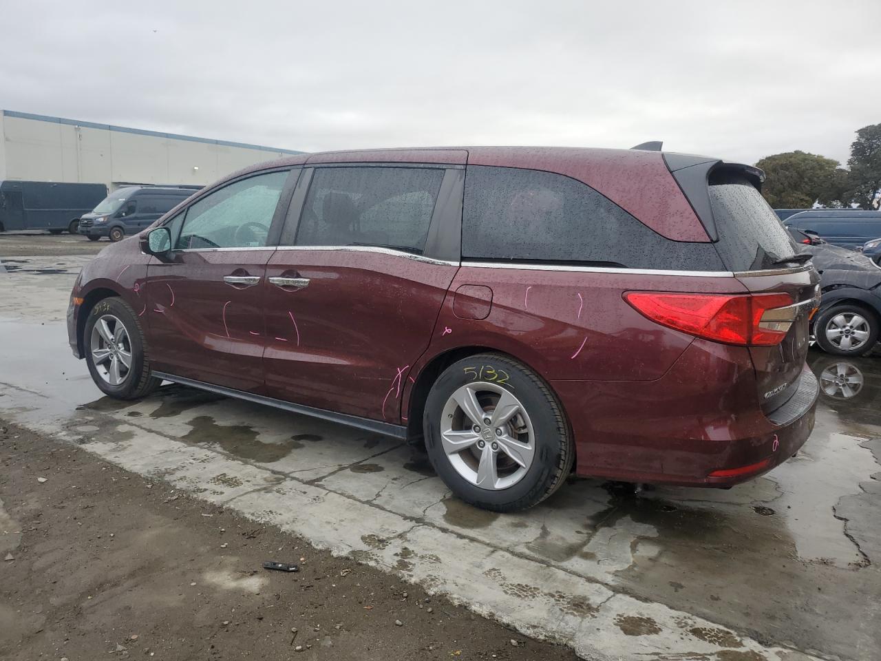2019 Honda Odyssey - Image 2
