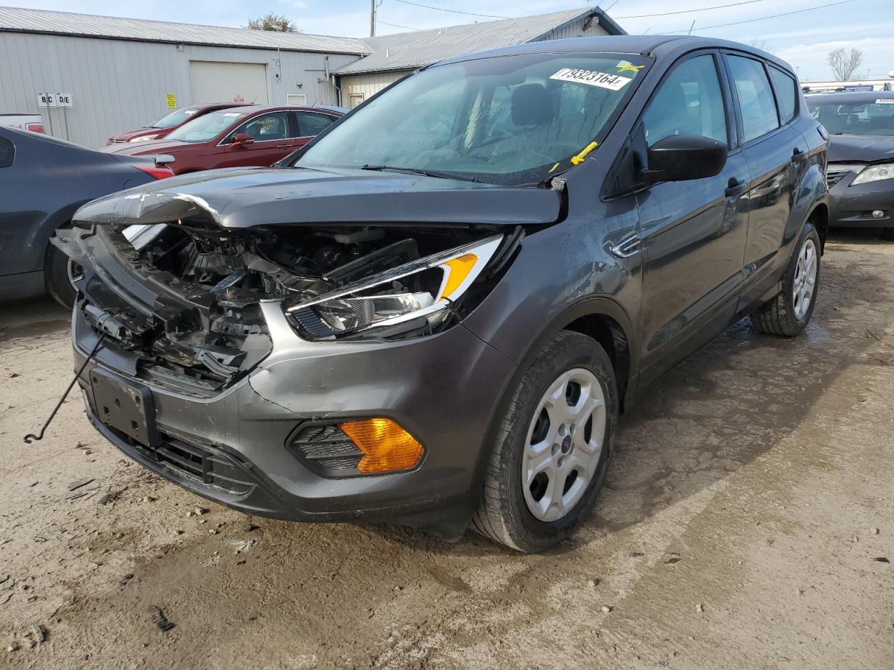 2017 Ford Escape S na sprzedaż w Pekin, IL - Front End