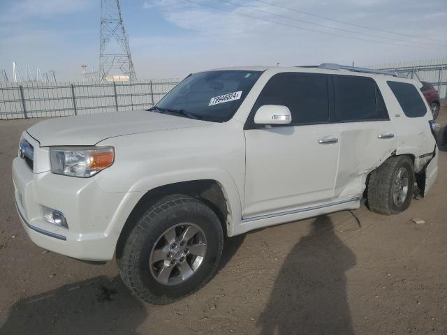 Паркетники TOYOTA 4RUNNER 2013 Білий