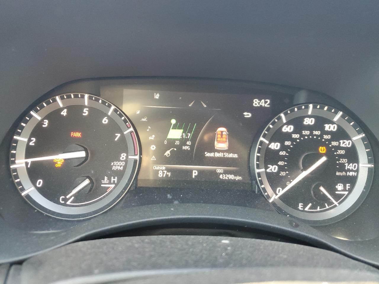 2021 Toyota Highlander - Image 9