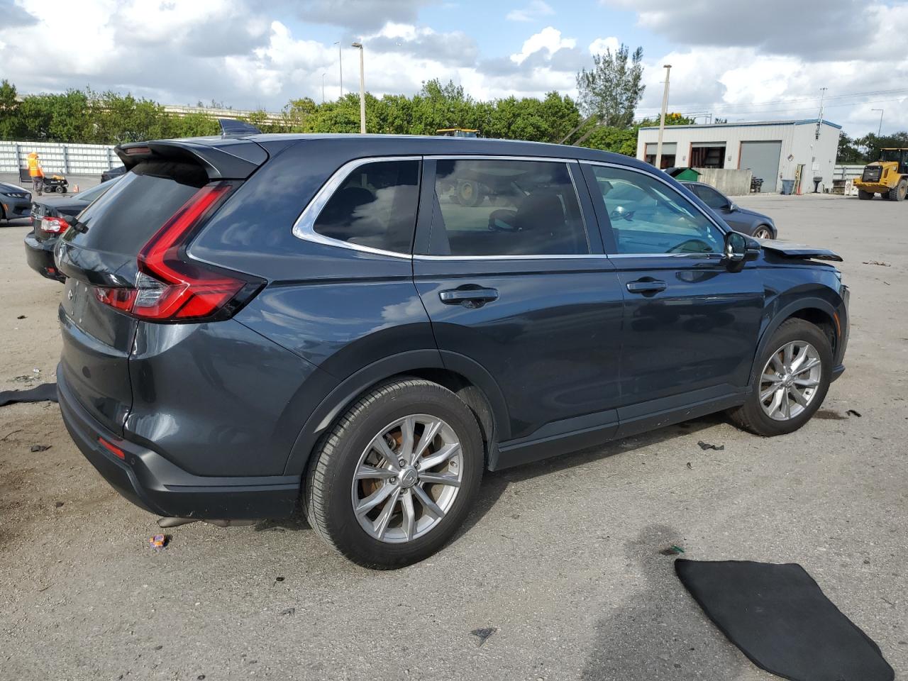 2023 Honda CR-V - Image 3