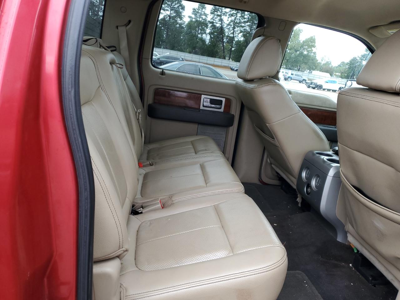 2010 Ford F-150 - Image 10