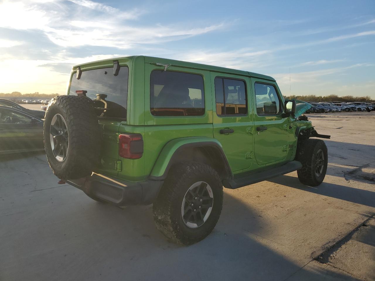 VIN 1C4HJXFN2KW583506 2019 JEEP WRANGLER no.3