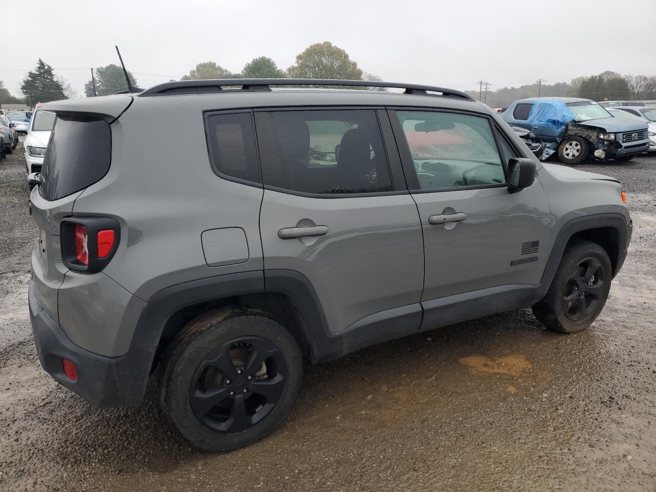 VIN ZACNJDAB9MPN07860 2021 JEEP RENEGADE no.3