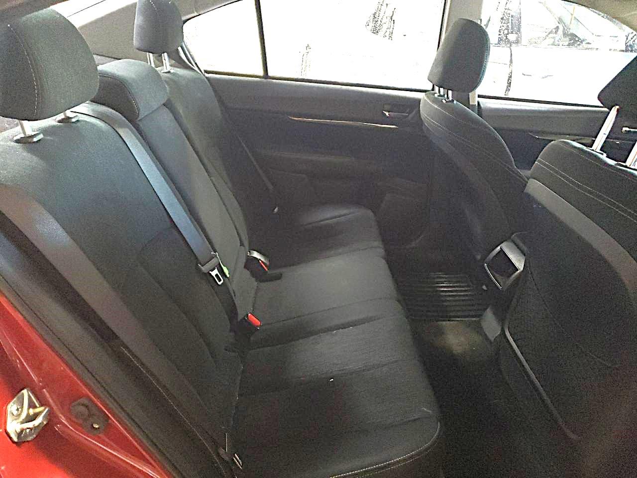 2014 Subaru Legacy - Image 10