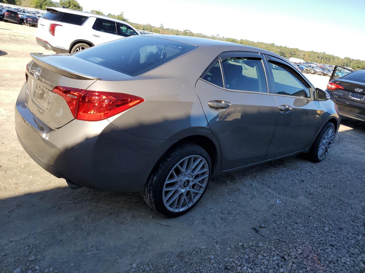2018 Toyota Corolla - Image 3
