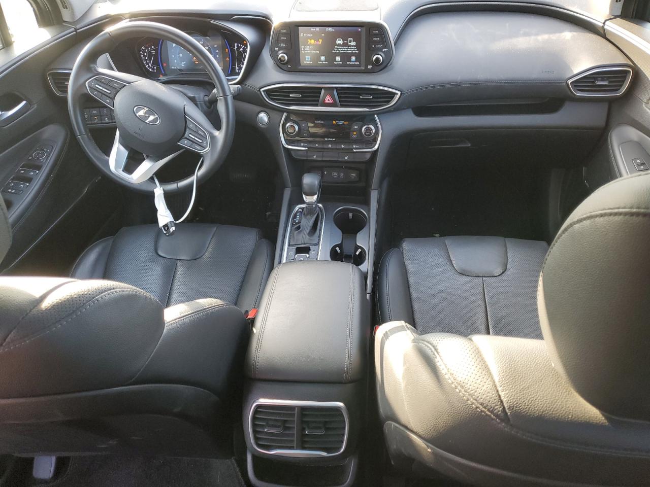 2020 Hyundai Santa Fe - Image 8