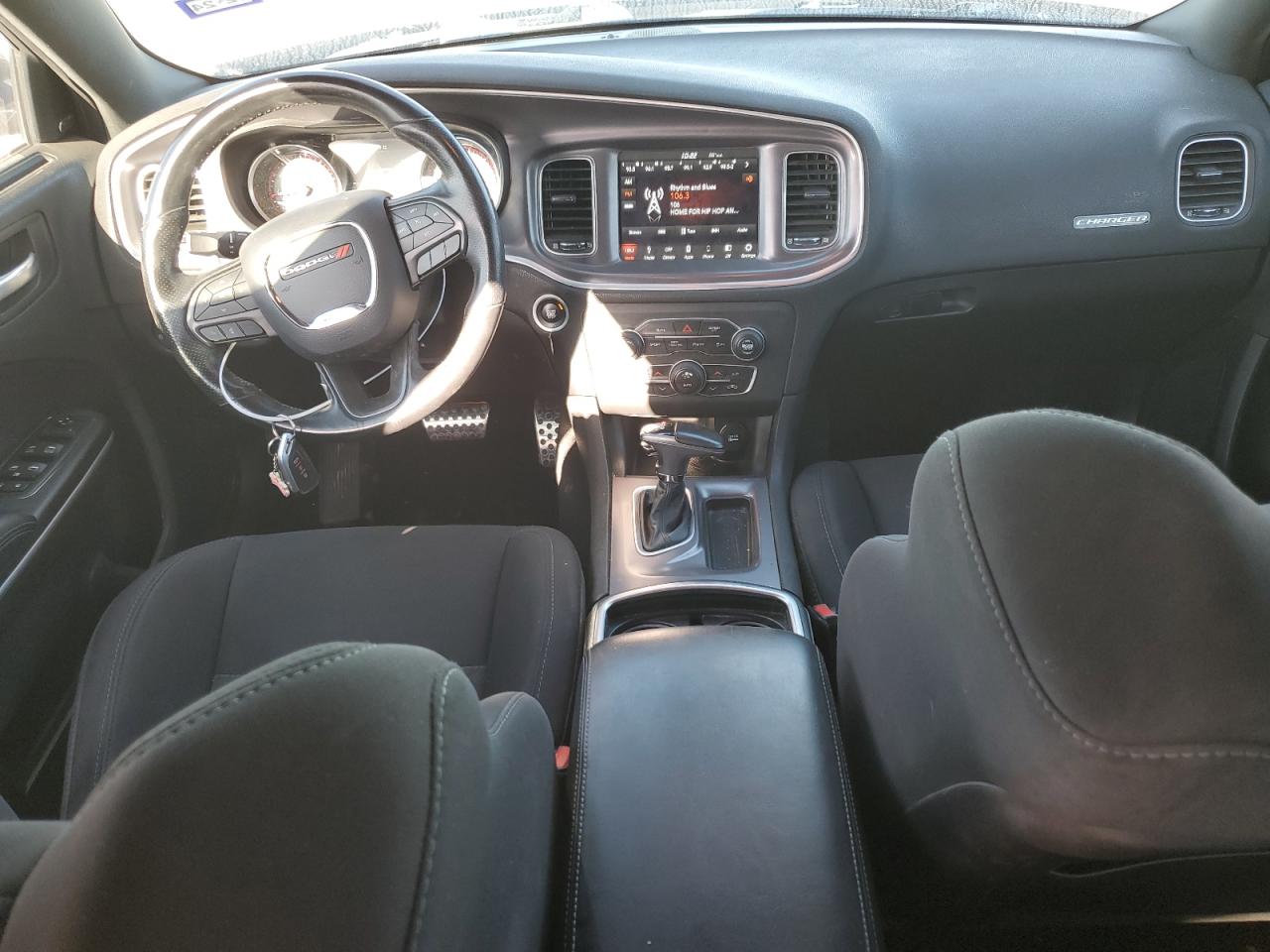 2019 Dodge Charger - Image 8