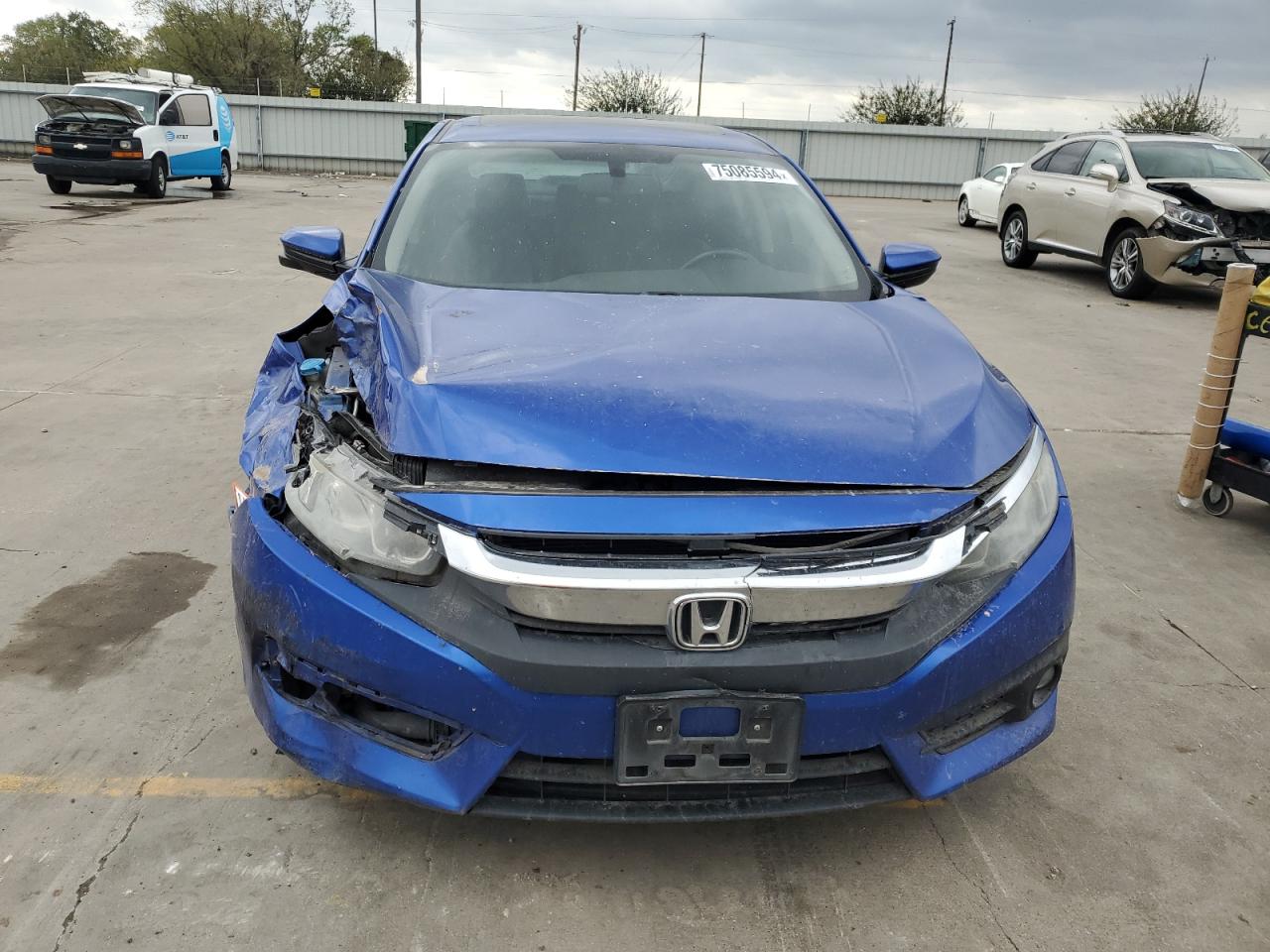 VIN 19XFC1F74GE041633 2016 HONDA CIVIC no.5