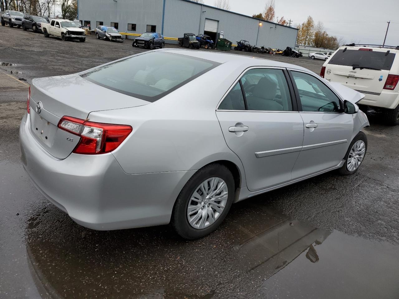 2012 Toyota Camry - Image 3