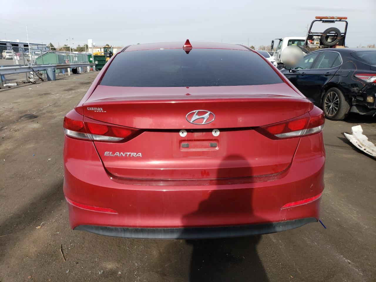 2017 Hyundai Elantra - Image 6