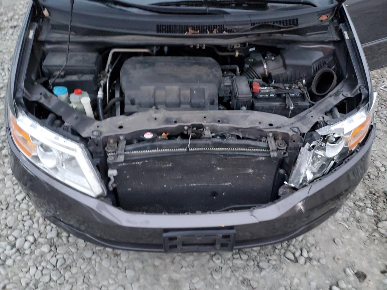 2012 Honda Odyssey - Image 12