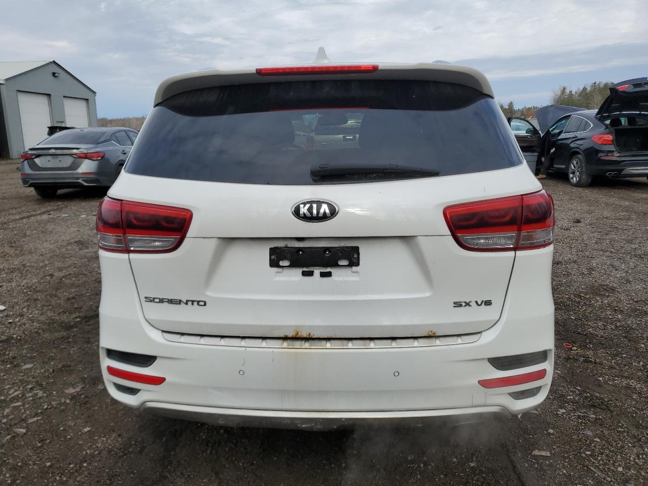 2016 Kia Sorento - Image 6