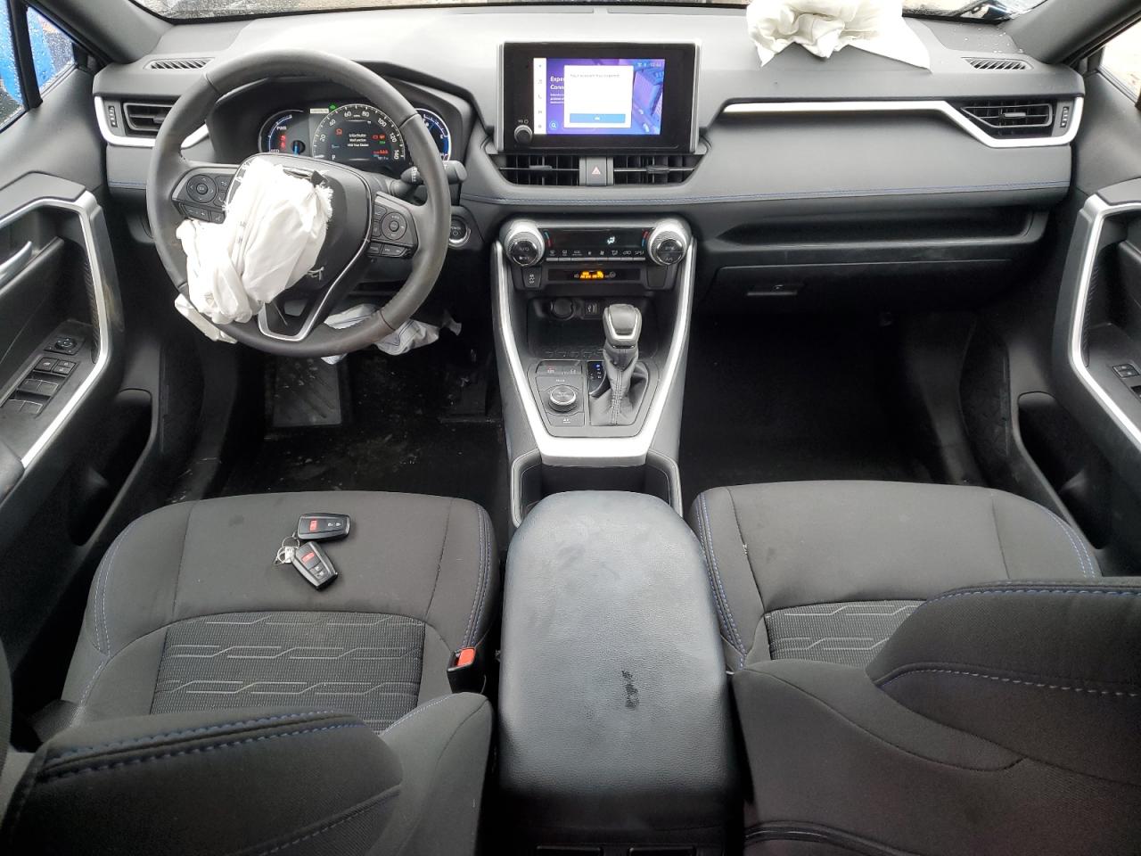 2023 Toyota RAV 4 - Image 8