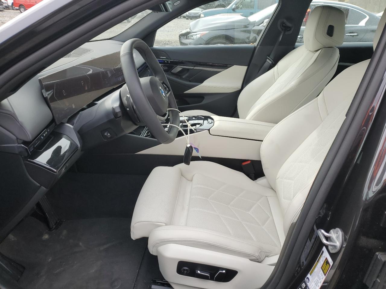 2024 BMW 530 Xi VIN: WBA53FJ0XRCS64625 Lot: 80845954