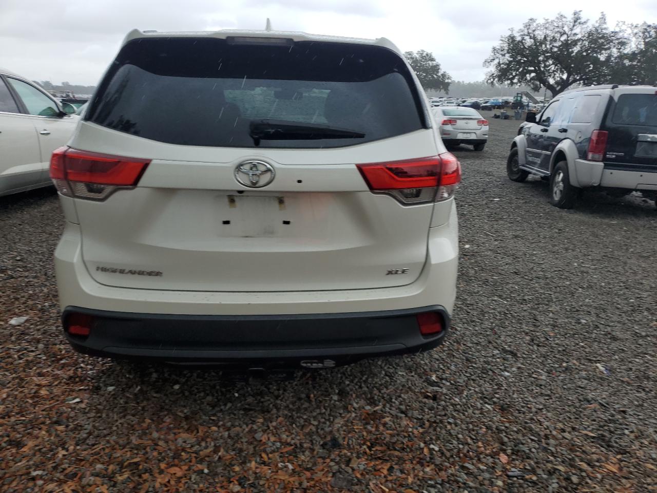 2019 Toyota Highlander Se VIN: 5TDKZRFH1KS571240 Lot: 81410764