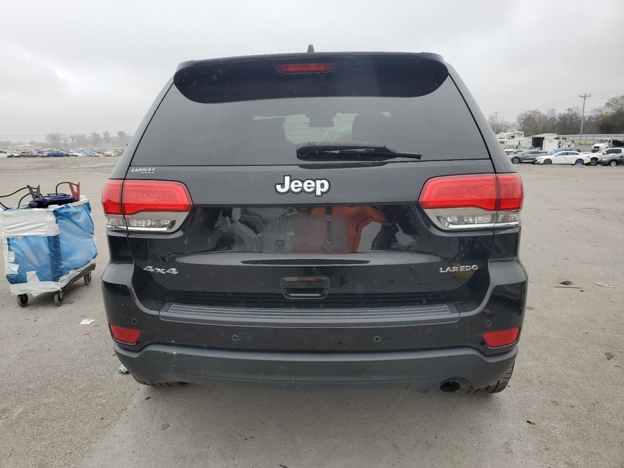 2018 Jeep Grand Cherokee Laredo VIN: 1C4RJFAG8JC351015 Lot: 79566024