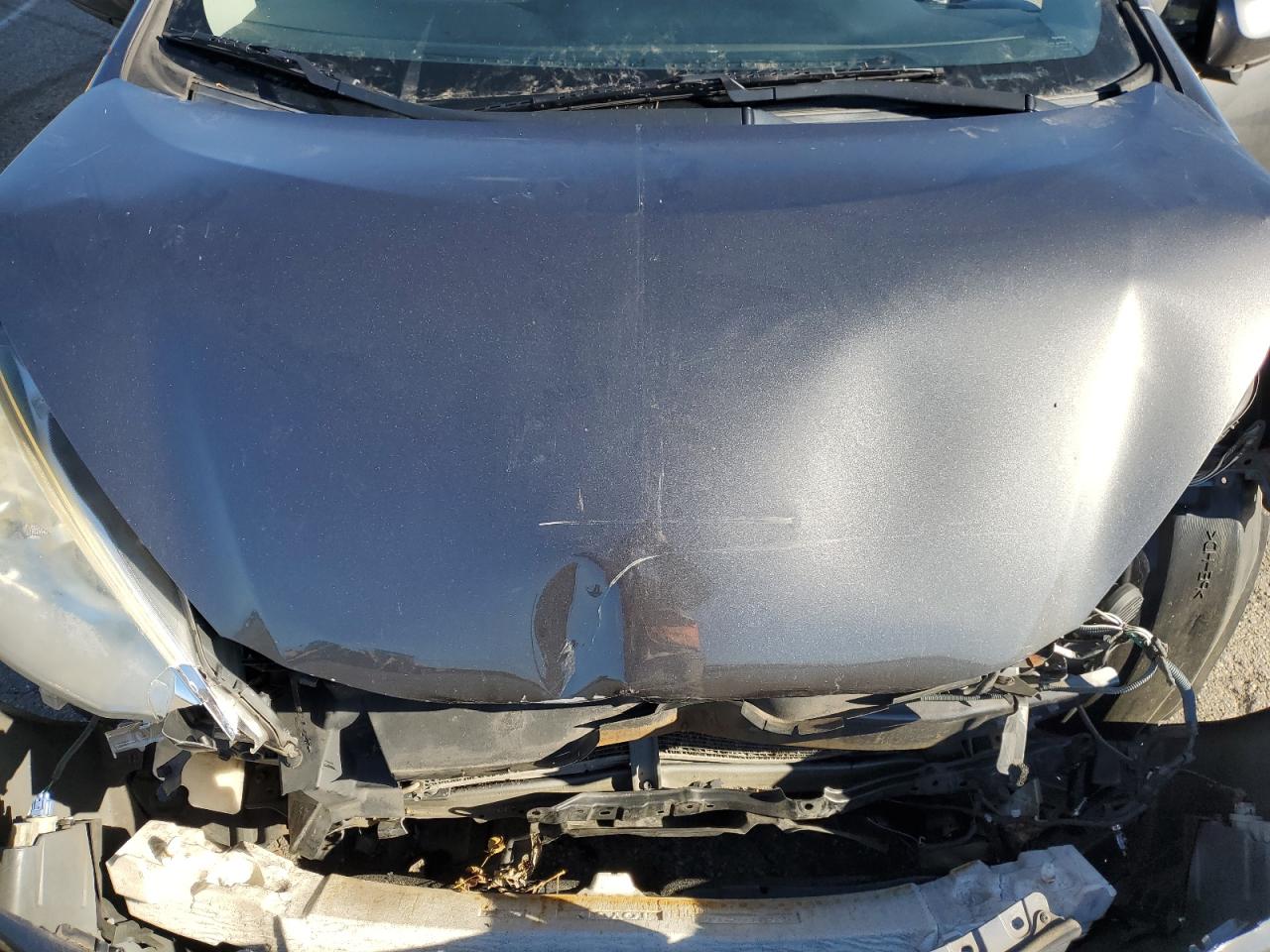 2013 Toyota Prius - Image 11