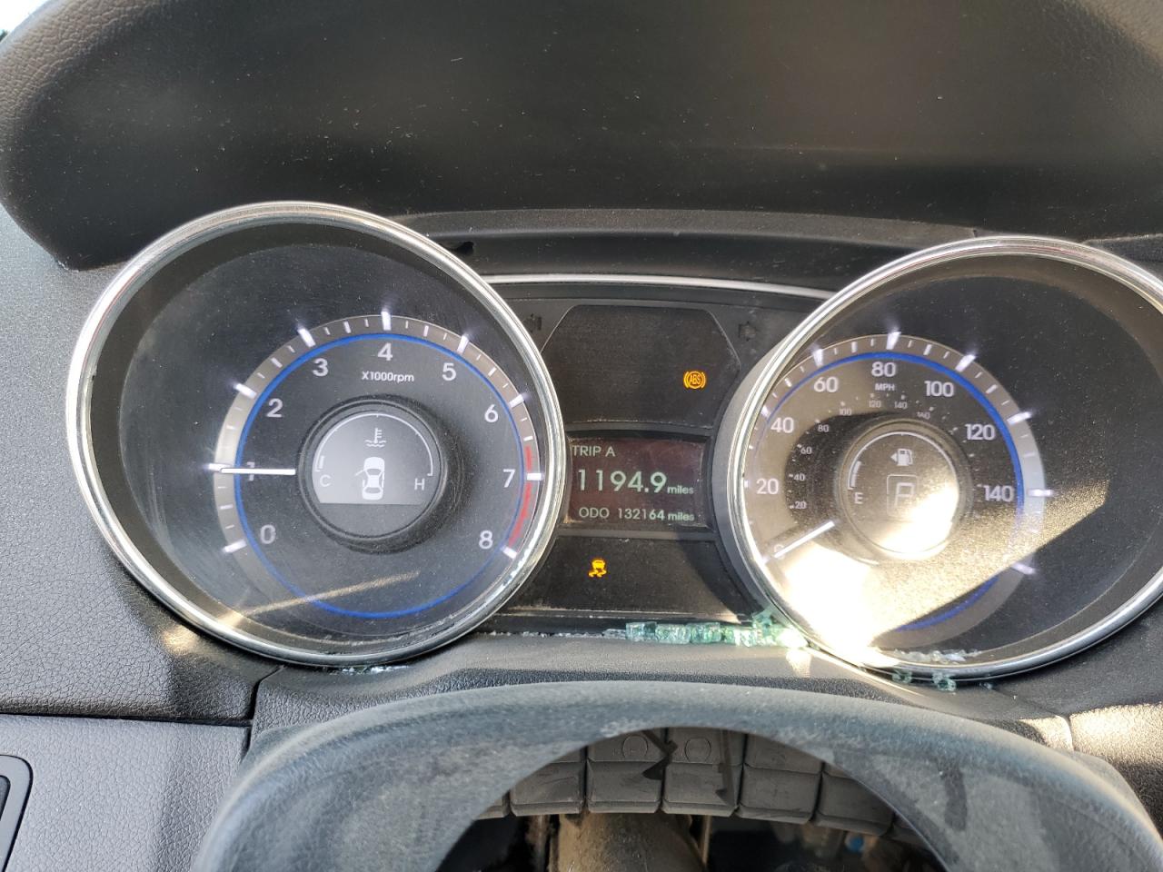 2014 Hyundai Sonata - Image 9