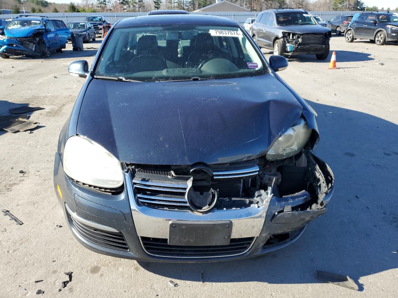 2009 Volkswagen Jetta - Image 5