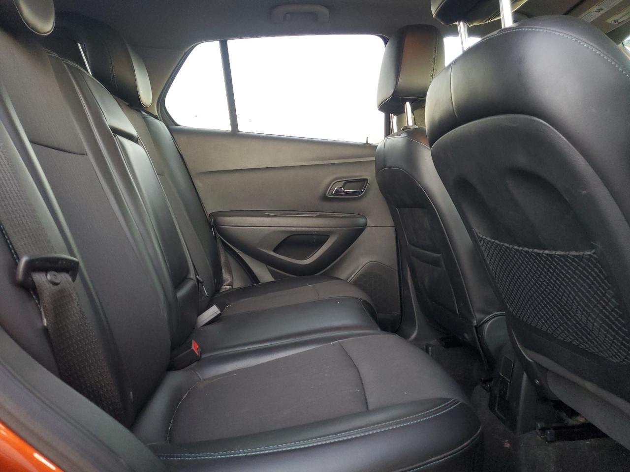 2015 Chevrolet Trax - Image 11