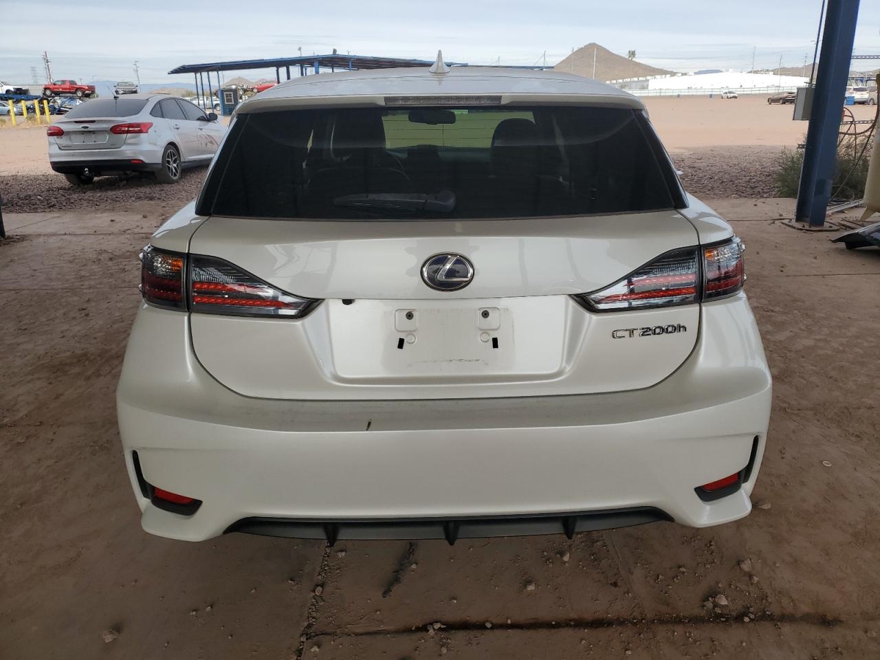 2017 Lexus CT - Image 6