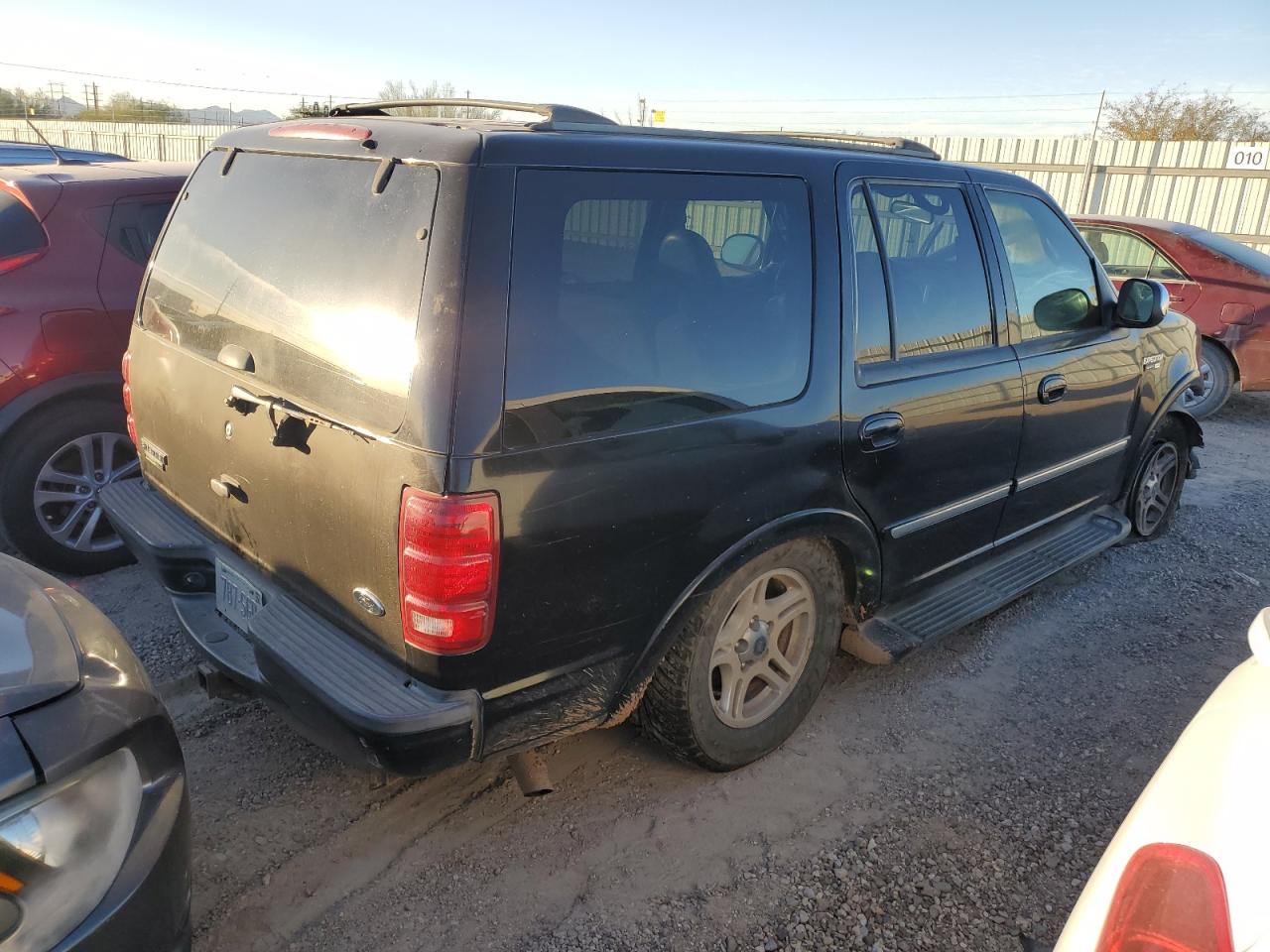 2002 Ford Expedition - Image 3