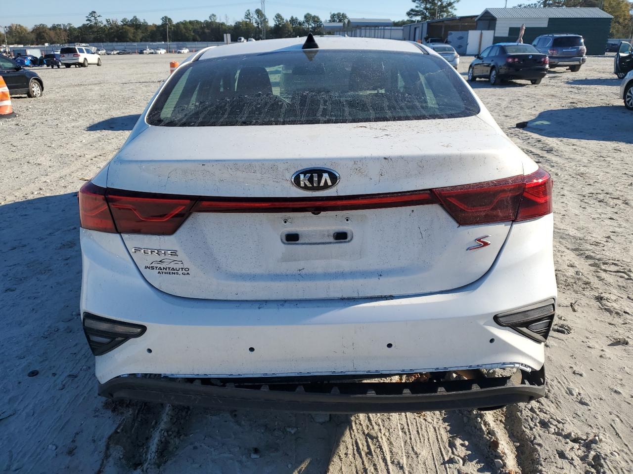 2019 Kia Forte - Image 6