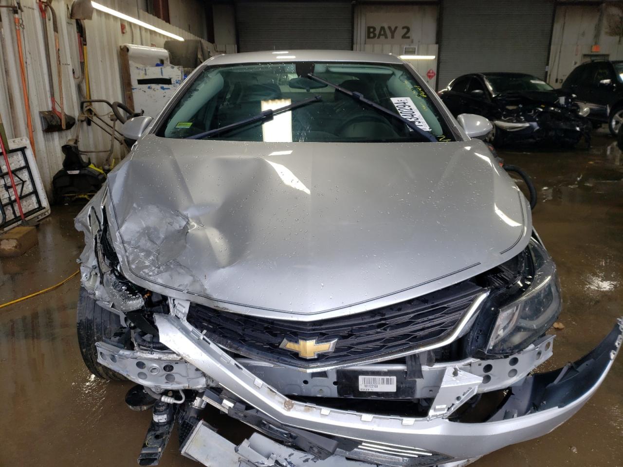 2018 Chevrolet Cruze - Image 5