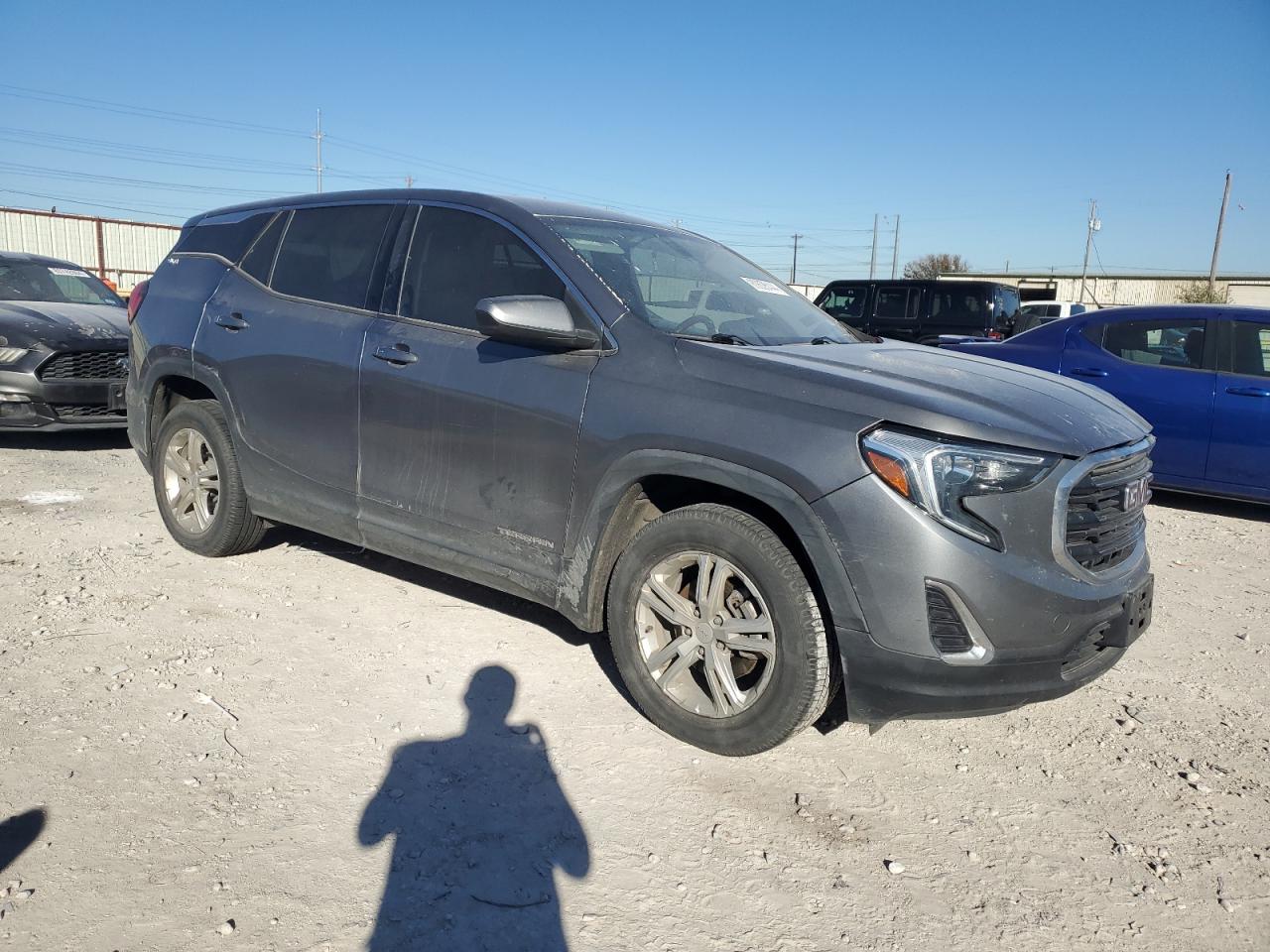 2018 GMC Terrain - Image 4