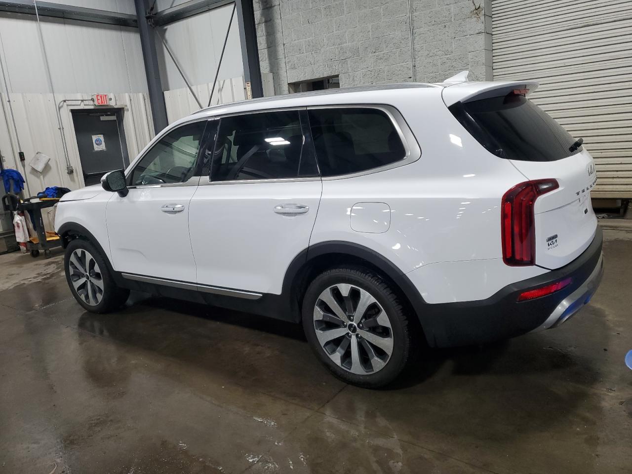 2022 Kia Telluride - Image 2