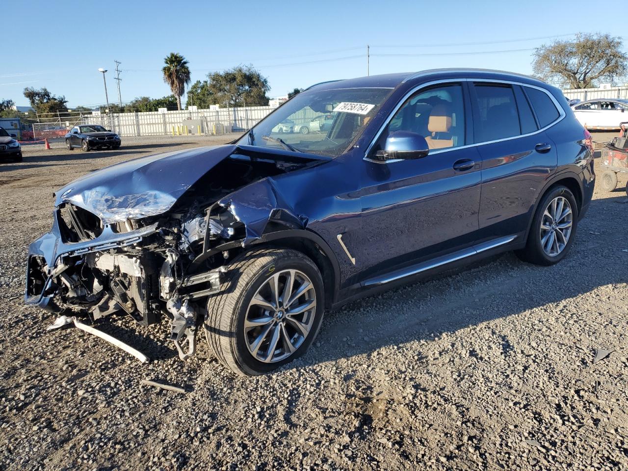 VIN 5UXTR7C5XKLF23774 2019 BMW X3 no.1