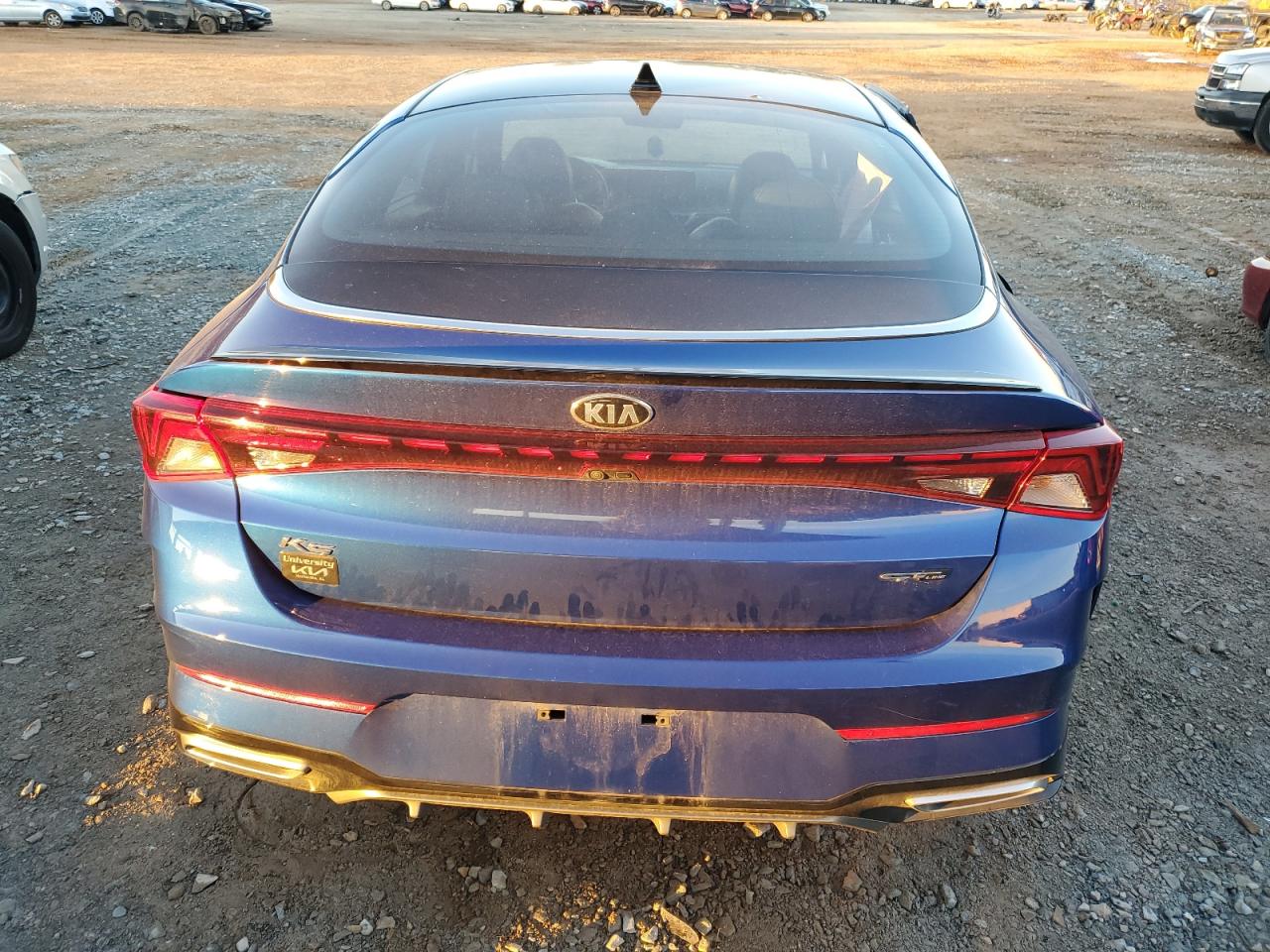 2021 Kia K5 - Image 6