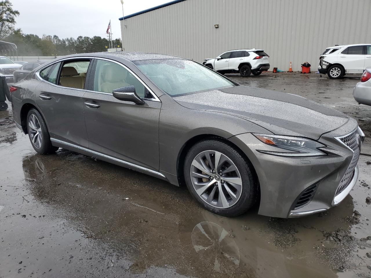 2019 Lexus LS - Image 4