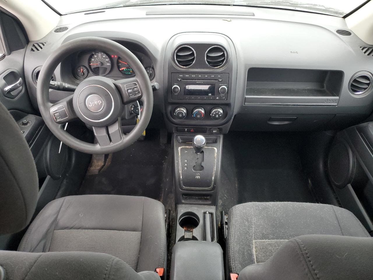 2011 Jeep Compass - Image 8