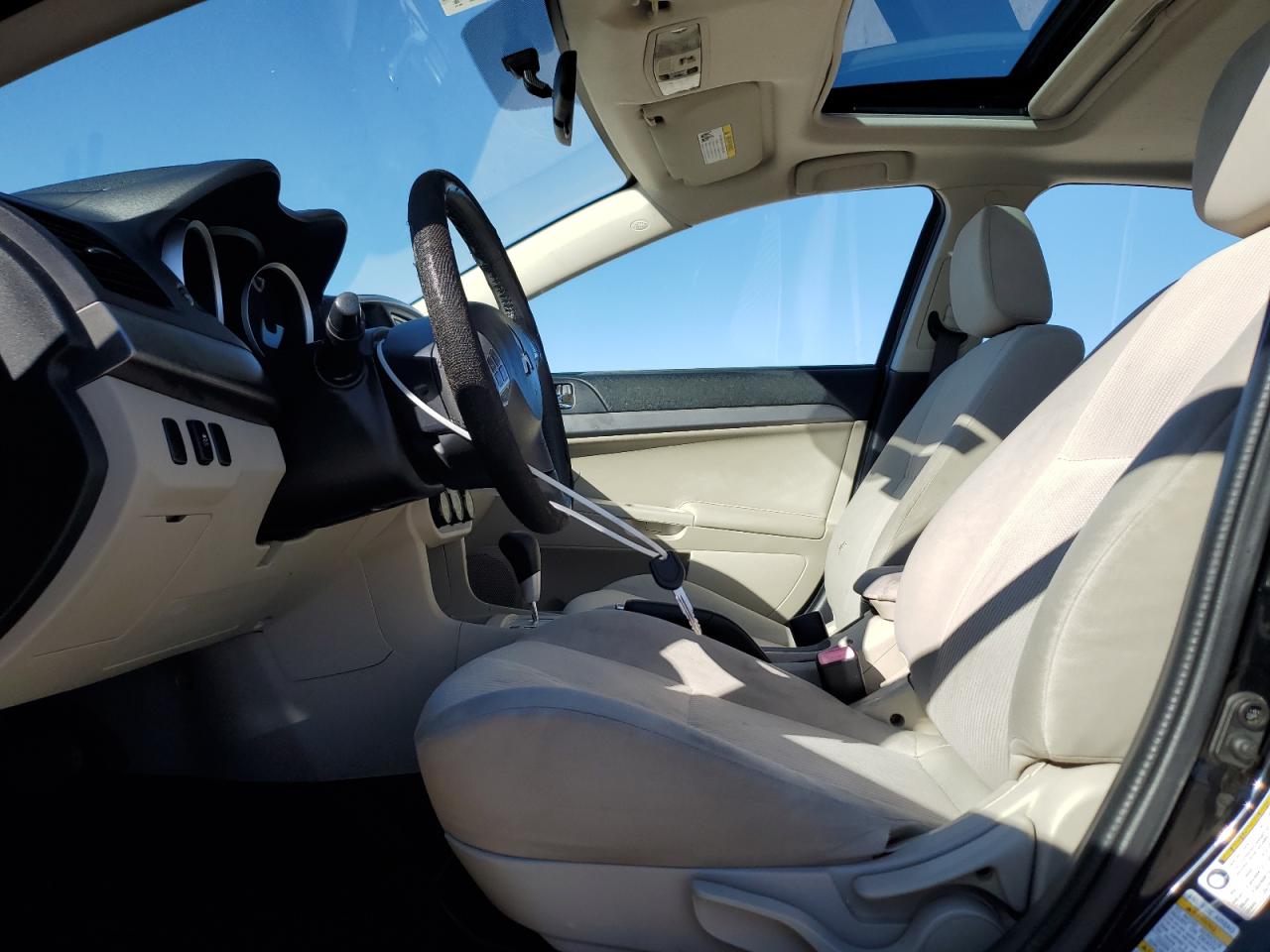2014 Mitsubishi Lancer - Image 7