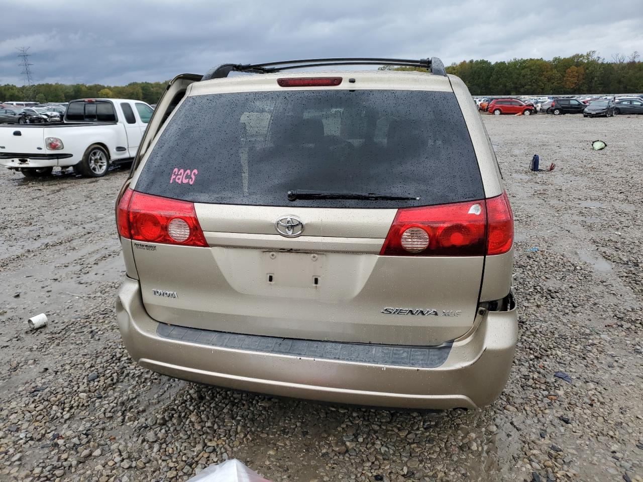 2007 Toyota Sienna Xle VIN: 5TDZK22C47S070886 Lot: 79397344