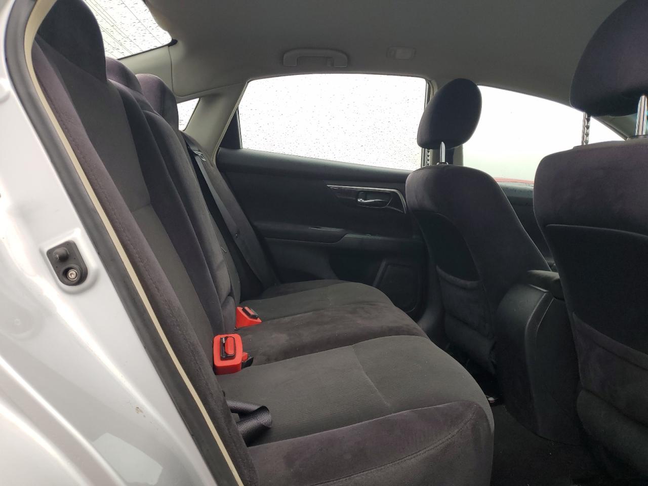 2013 Nissan Altima - Image 10