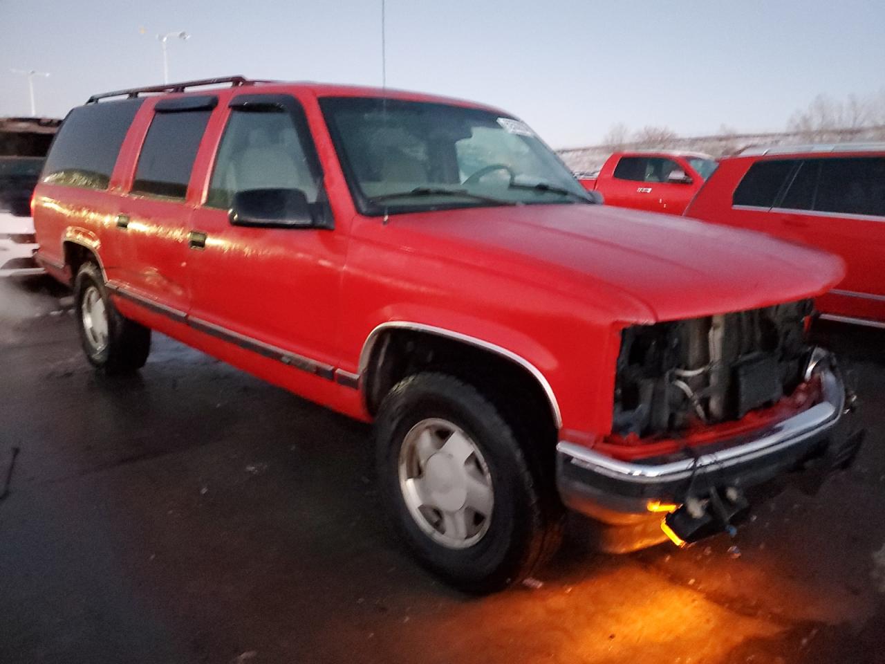 1999 Chevrolet Suburban - Image 4