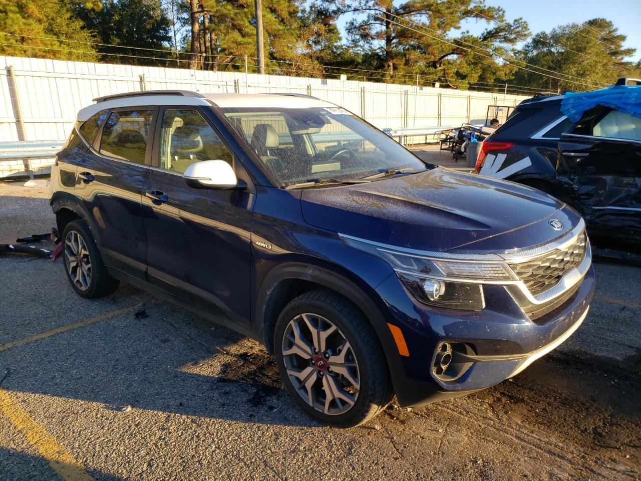 2021 Kia Seltos - Image 4