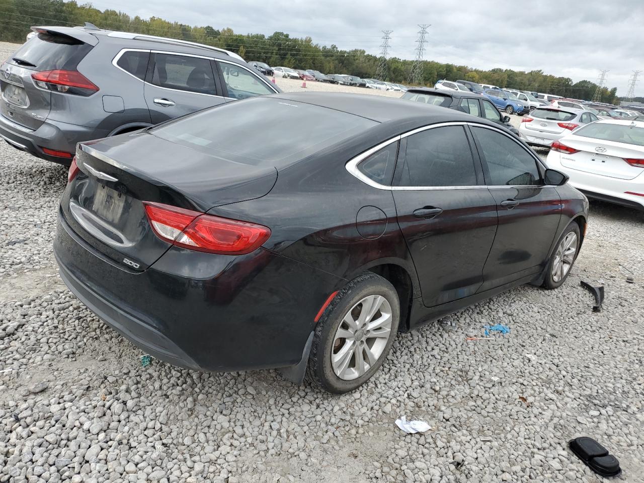 2016 Chrysler 200 - Image 3