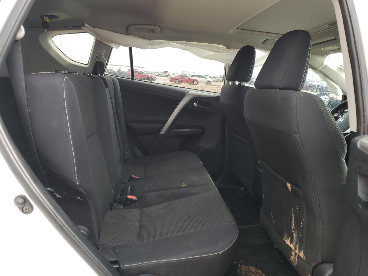 2018 Toyota RAV 4 - Image 11