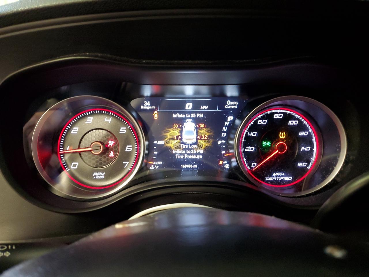 2018 Dodge Charger - Image 9