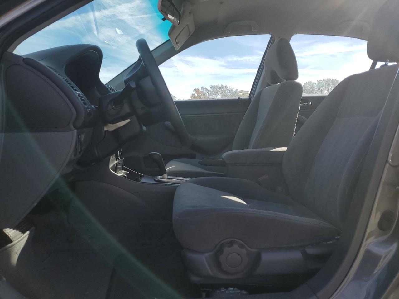 HONDA CIVIC 2005 VIN 2HGES16615H572202 zdjęcie 7