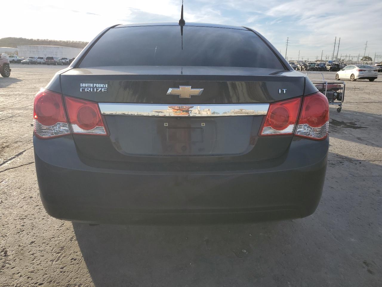 2014 Chevrolet Cruze - Image 6
