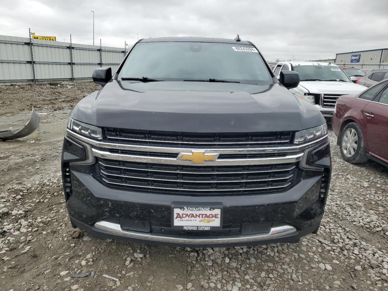 2021 Chevrolet Suburban - Image 5