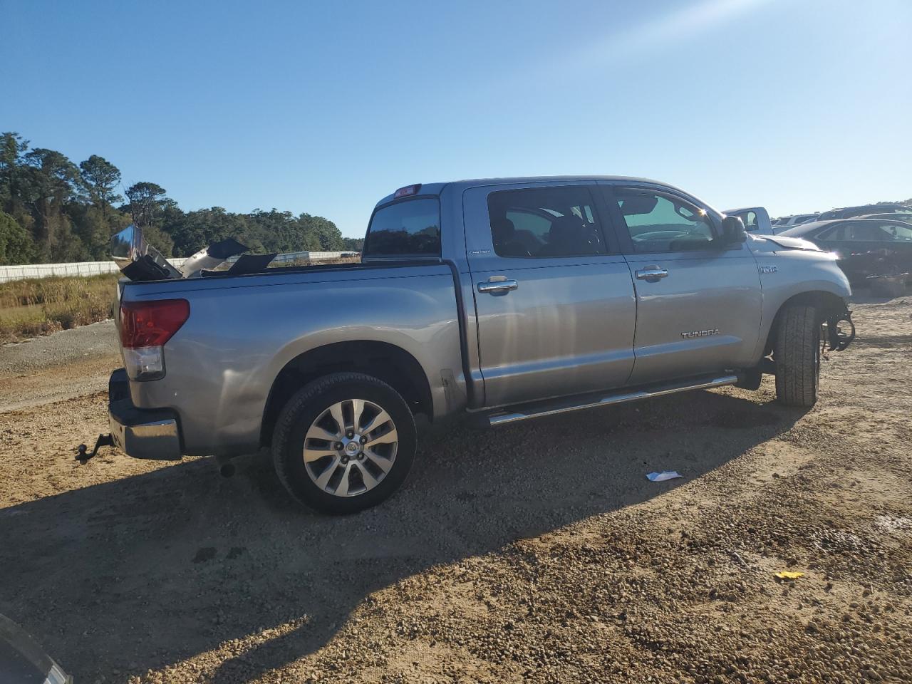 2013 Toyota Tundra - Image 3