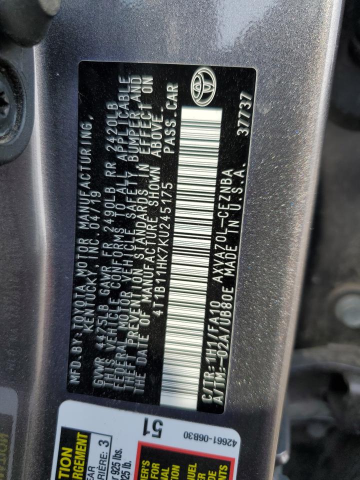 2019 Toyota Camry - Image 13