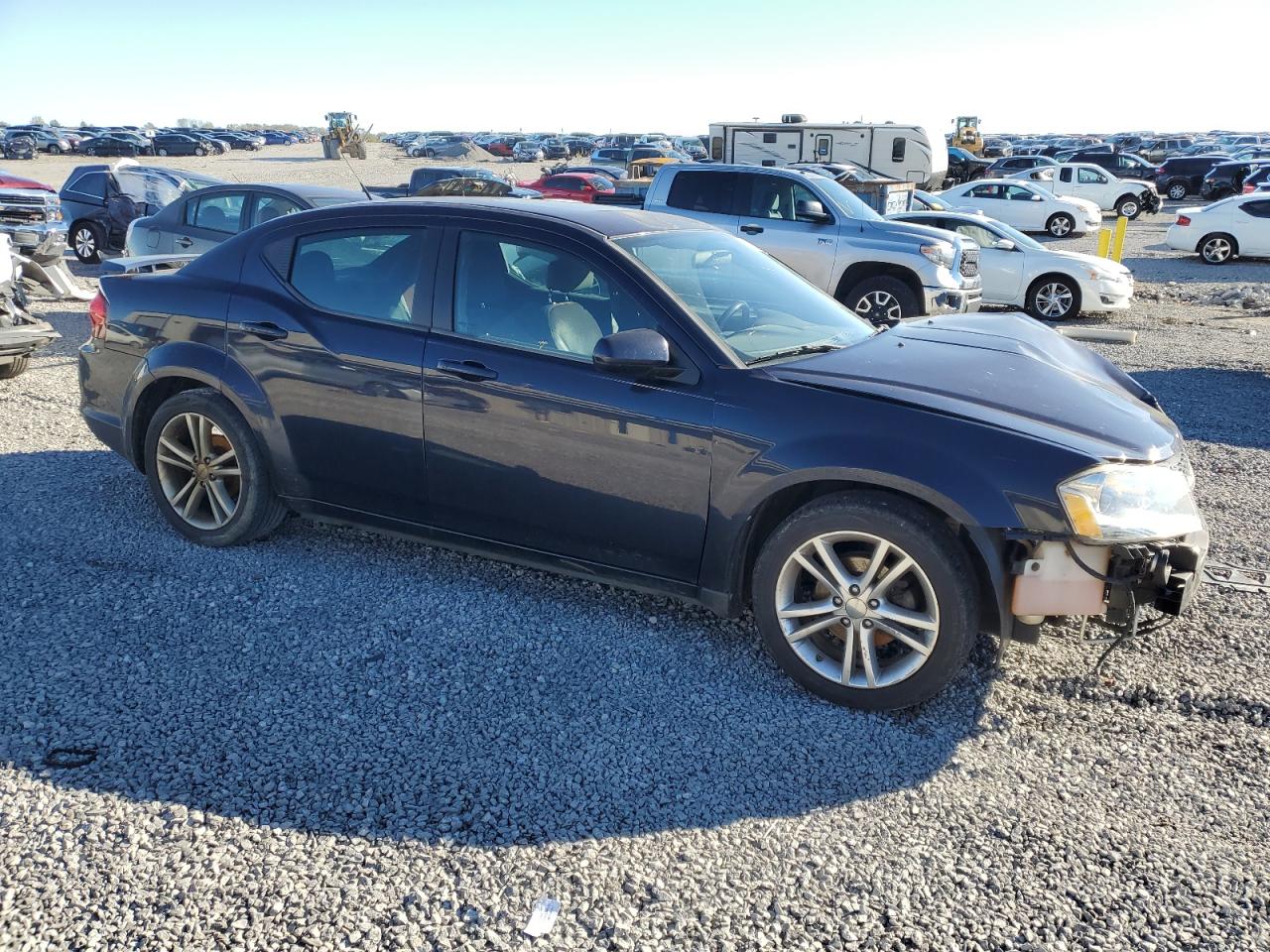 2011 Dodge Avenger - Image 4