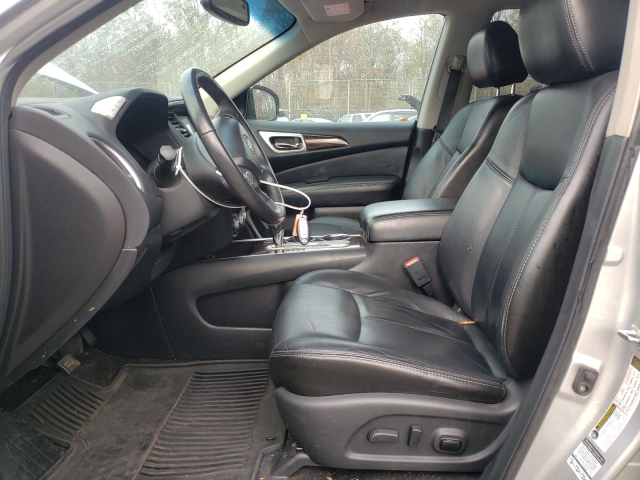 2013 Nissan Pathfinder - Image 7